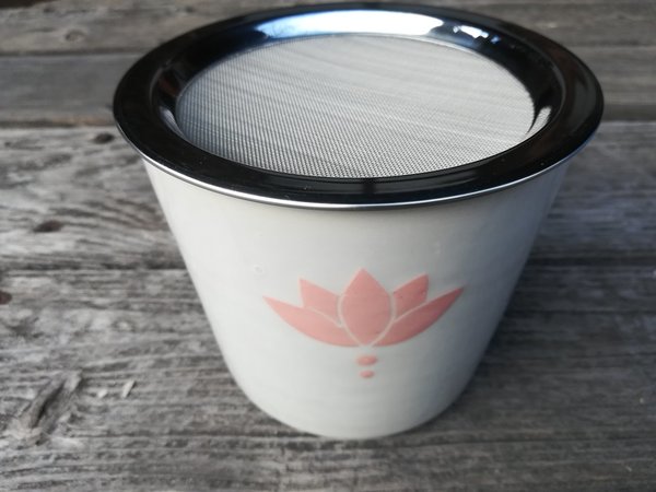 Keramik Räuchergefäß Lotus naturweiß -100 % handgefertigt mit Räuchersieb 12,5 cm, Größe: H: 10,5 cm