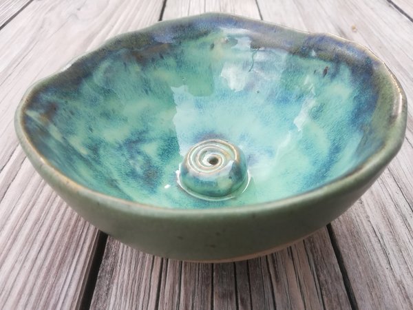 Keramik Räucherschale mit Räucherstäbchenhalter grün/natur - 100 % handgefertigt - Höhe 6 cm