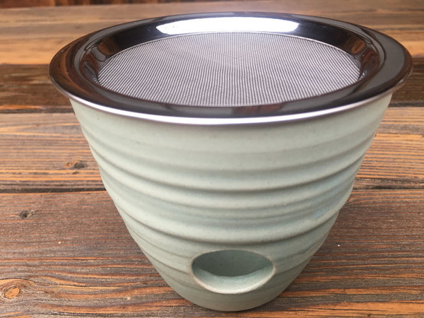 Keramik Räuchergefäß hellgrün 100% handgefertigt mit Räuchersieb 12,5 cm
